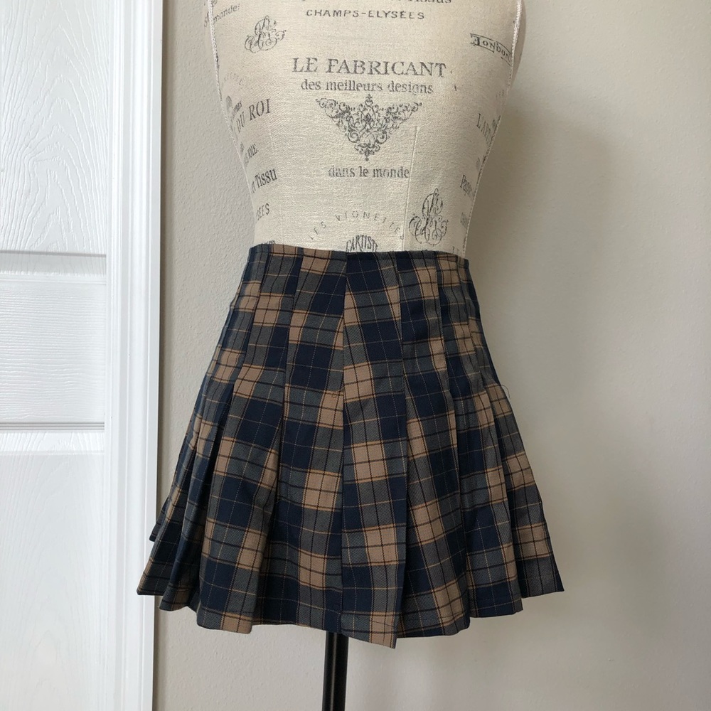 Forever 21 Plaid mini Skirt